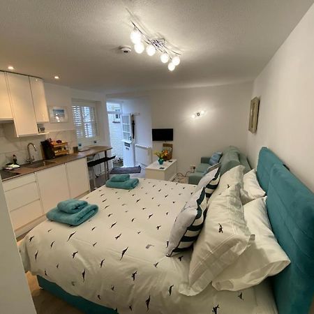 Sweet Caroline - Luxury Studio Stone'S Throw From Mousehole Harbour מראה חיצוני תמונה