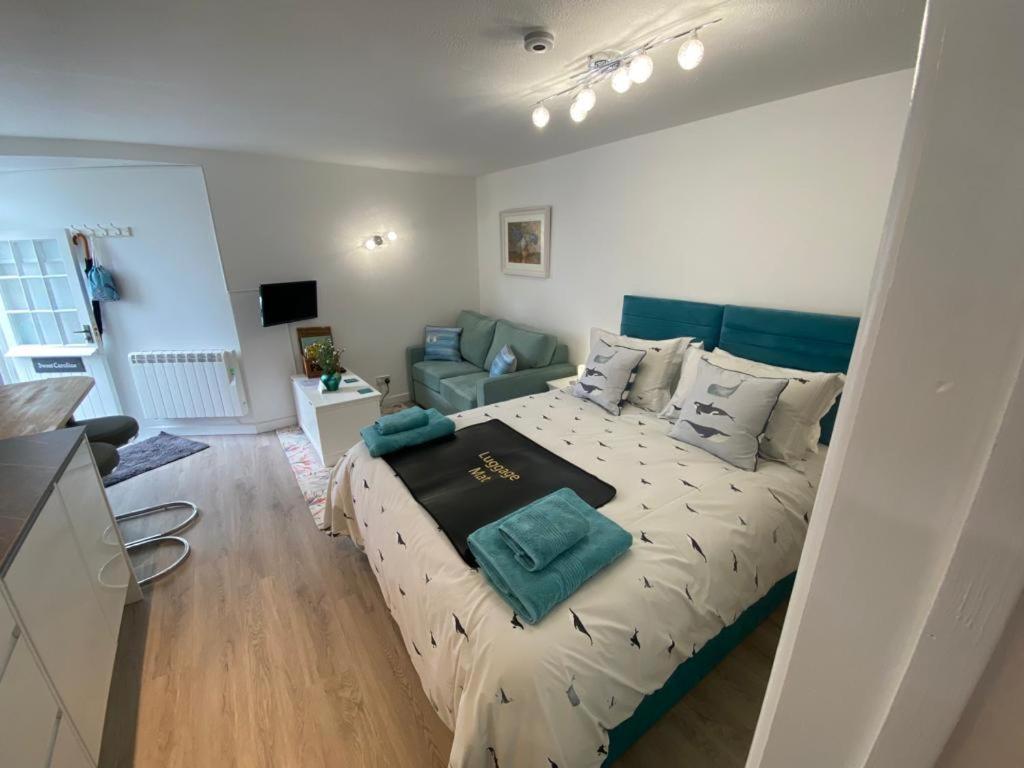 Sweet Caroline - Luxury Studio Stone'S Throw From Mousehole Harbour מראה חיצוני תמונה