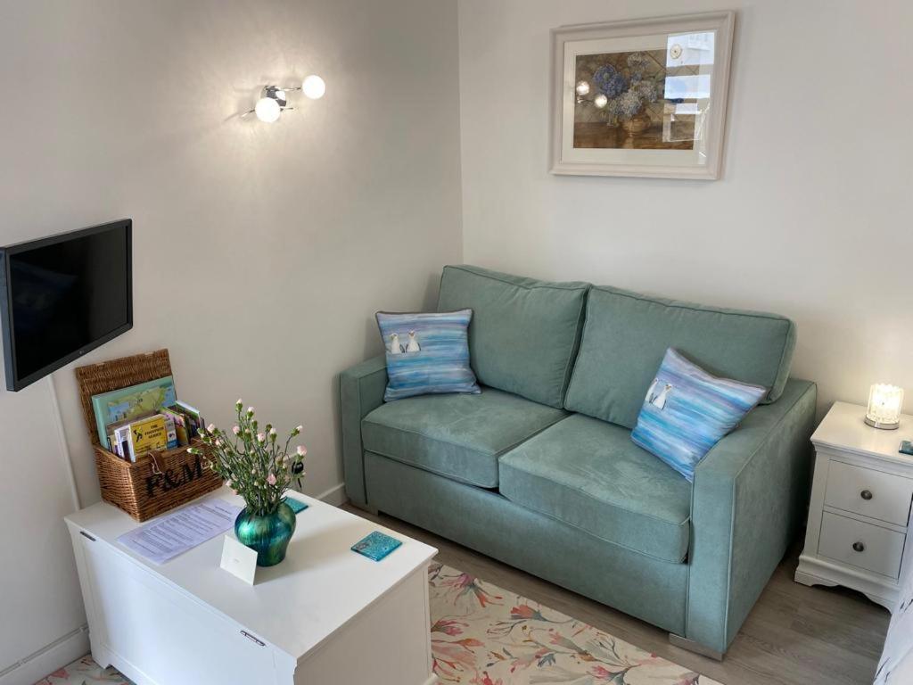 Sweet Caroline - Luxury Studio Stone'S Throw From Mousehole Harbour מראה חיצוני תמונה